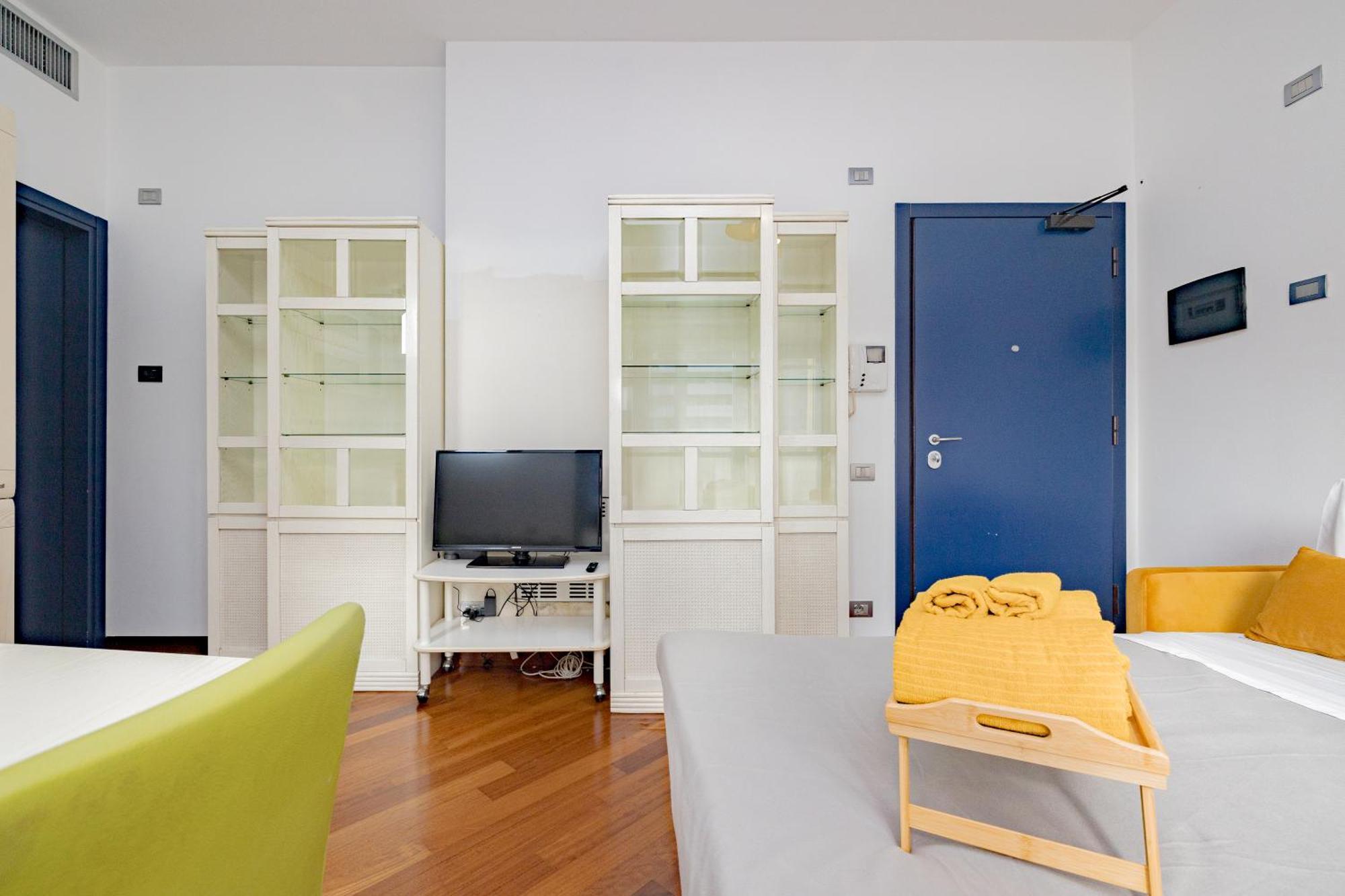 Casa Solare - Eleganza Milanese In Porta Romana Bagian luar foto