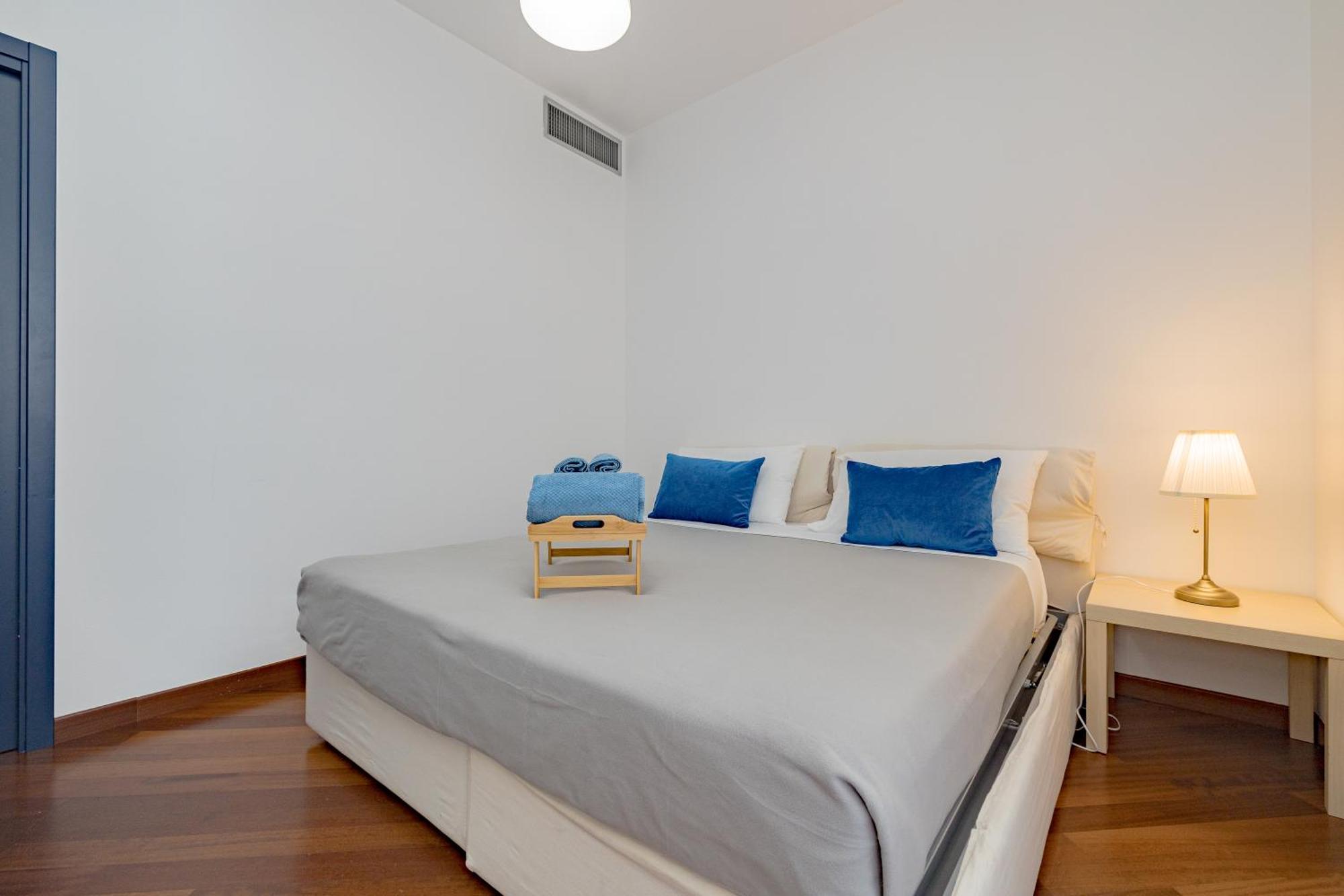 Casa Solare - Eleganza Milanese In Porta Romana Bagian luar foto
